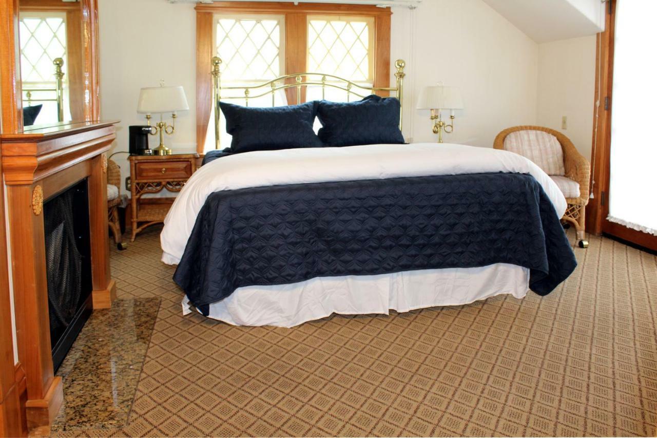 Pacific Grove Inn 3*